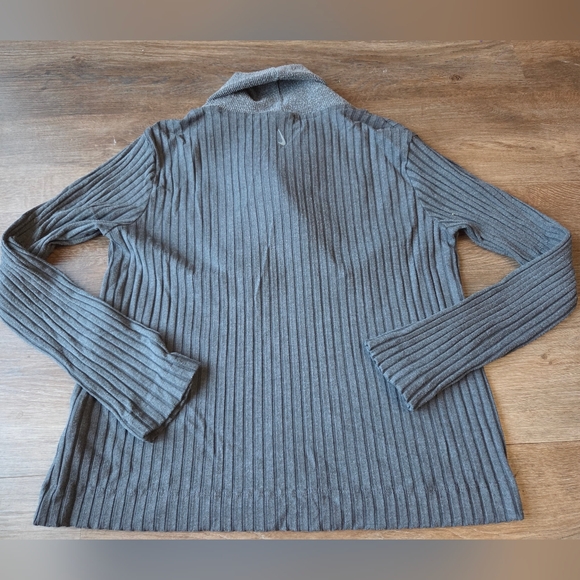 Nike Yoga Sweater Gray Luxe Ribbed Cover-Up Activewear Womens size Large - Picture 11 of 12